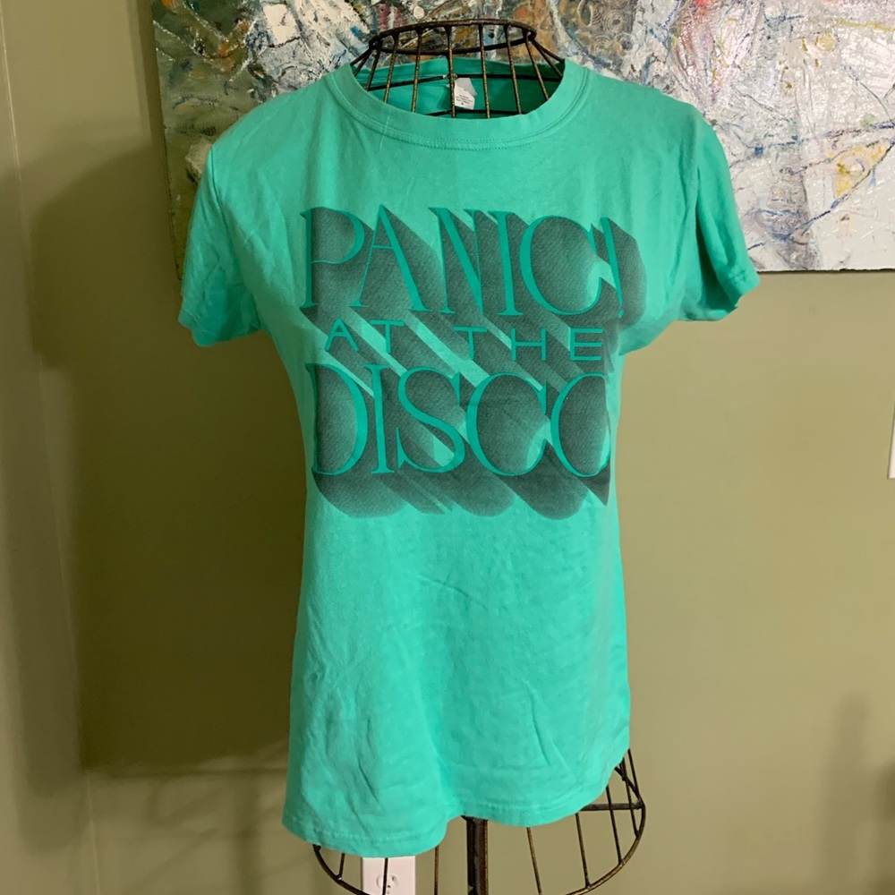 Panic at the Disco t-shirt. In size XL.
